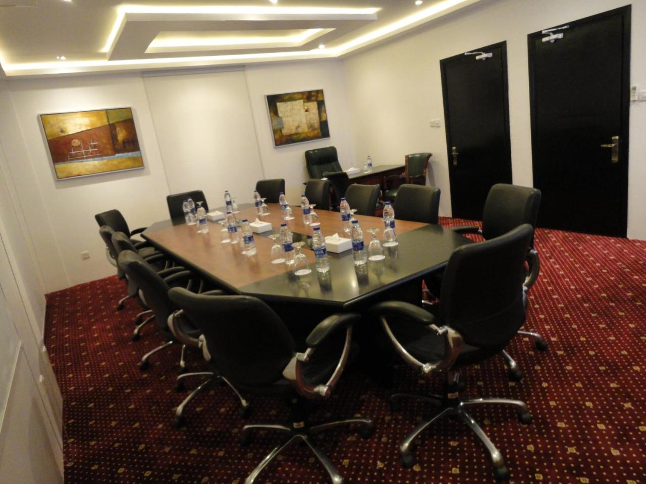 Al Andalus Plaza Hotel Manáma Exteriér fotografie