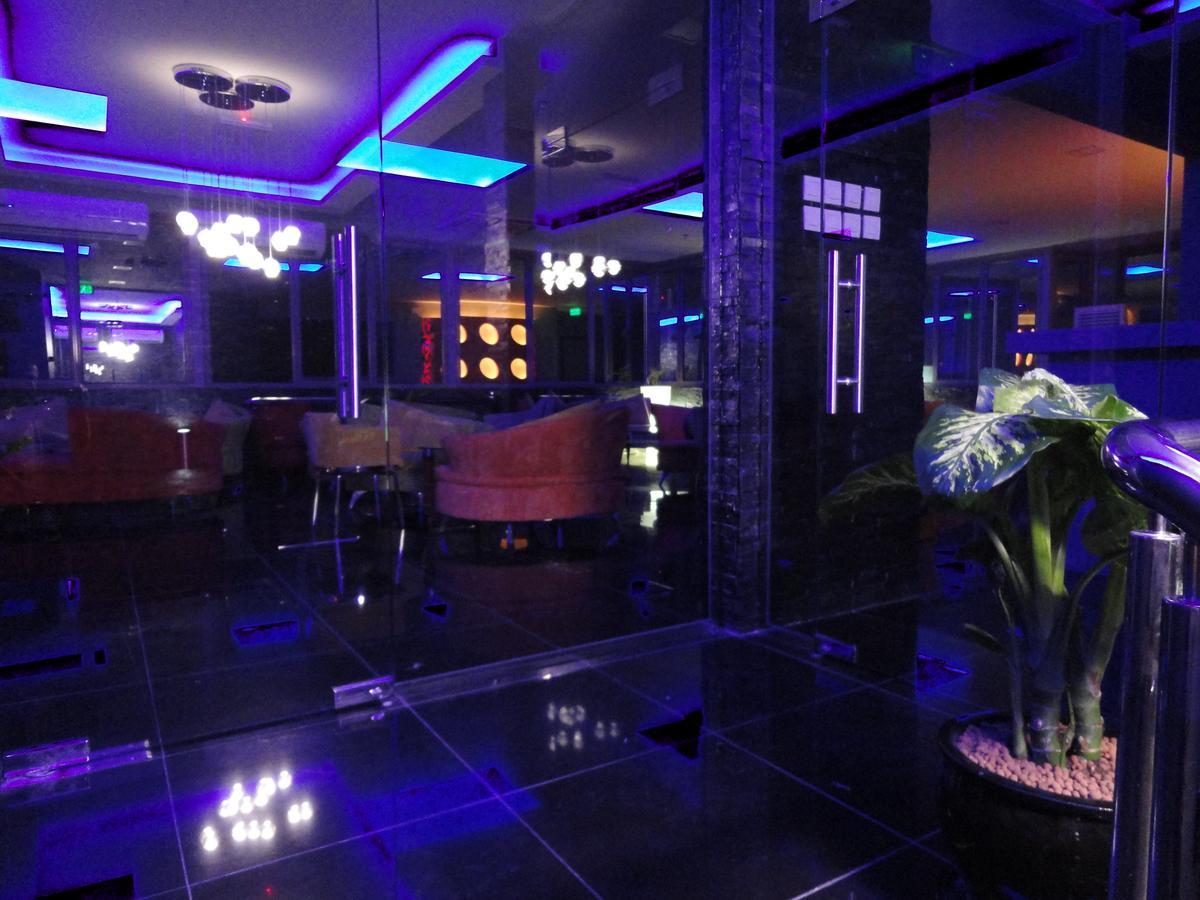 Al Andalus Plaza Hotel Manáma Exteriér fotografie