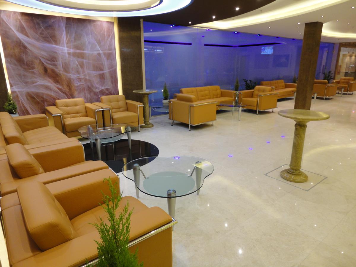 Al Andalus Plaza Hotel Manáma Exteriér fotografie